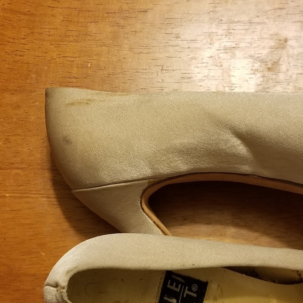Beige Shoes - Picture 5 of 5